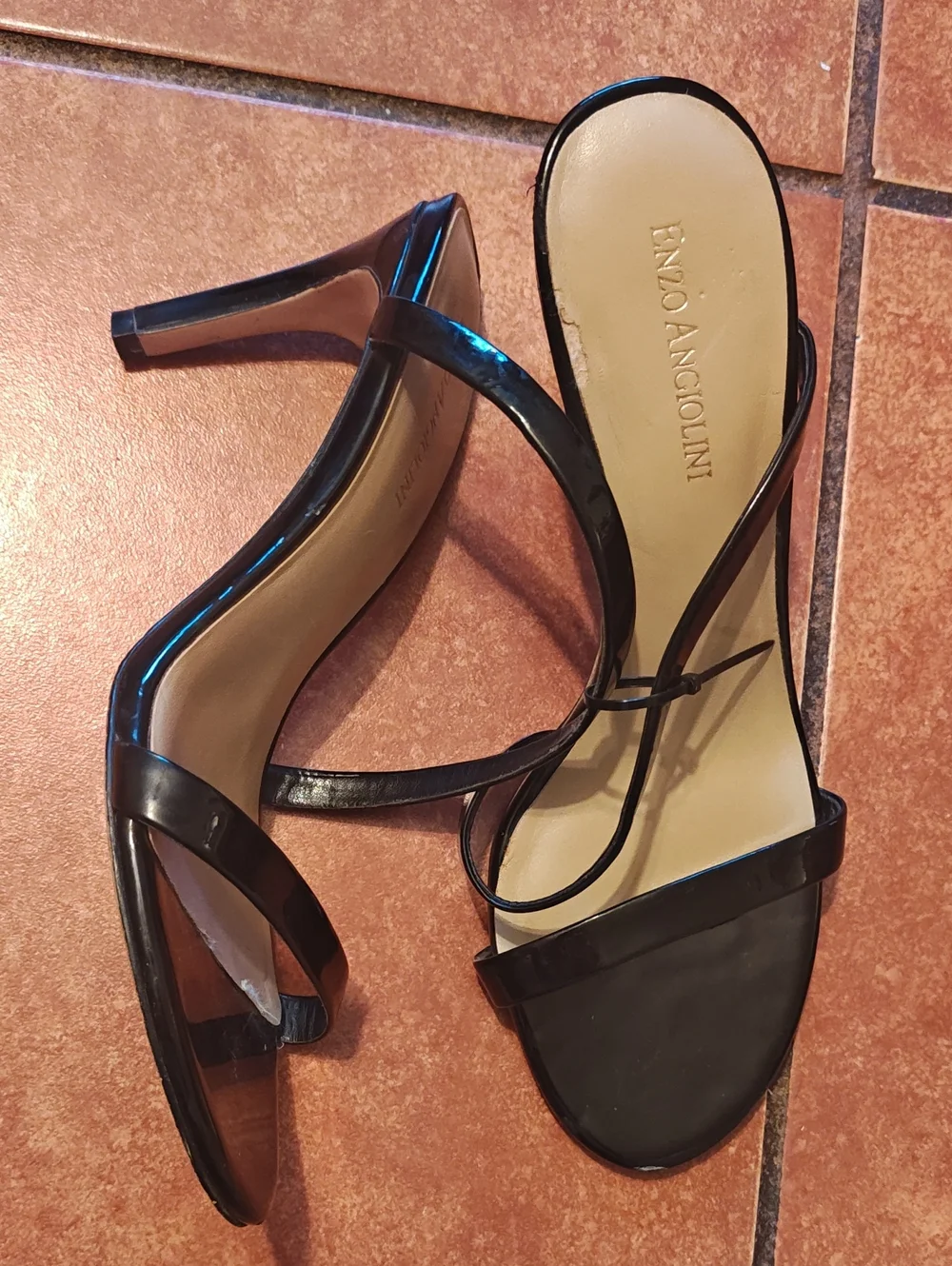 Enzo Angiolini sleek patent